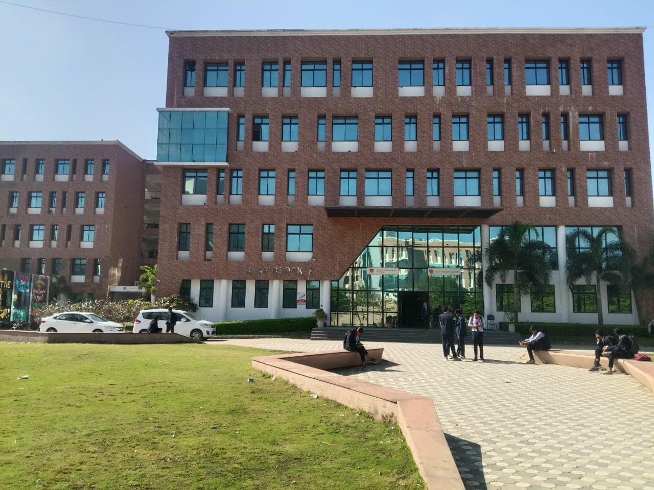 SAGE University Bhopal Campus photo 21